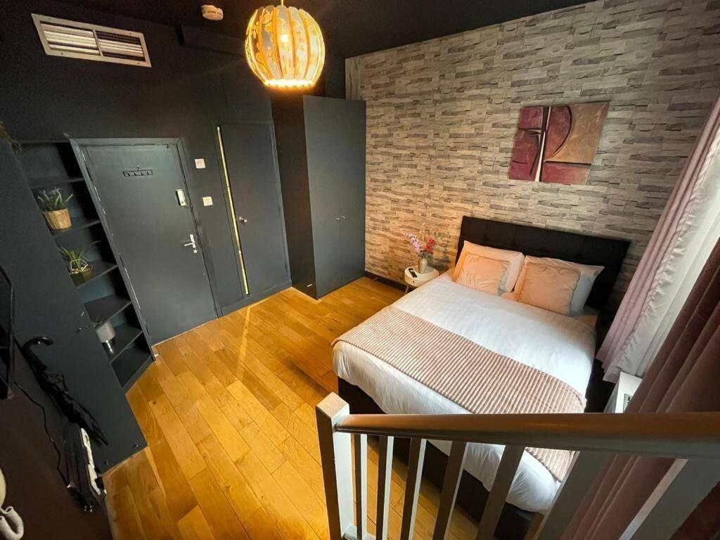 Portobello Road Artistic Studios 'Budget' Londra Camera foto
