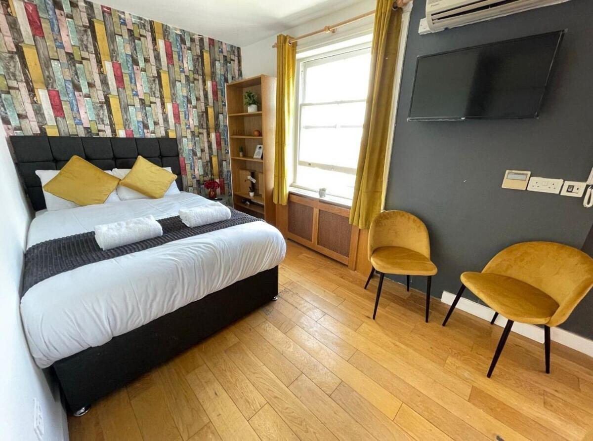Portobello Road Artistic Studios 'Budget' Londra Camera foto