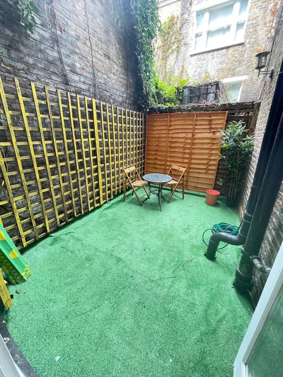 Portobello Road Artistic Studios 'Budget' Londra Camera foto